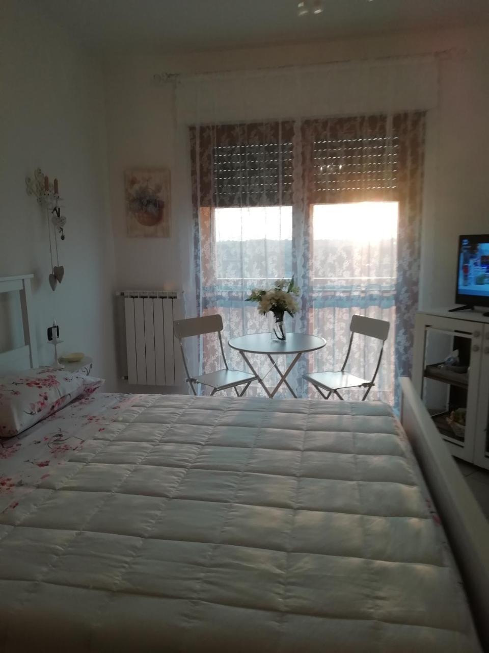 Beti House Heart'S And Roses Rooms 폰테 갈레리아 객실 사진