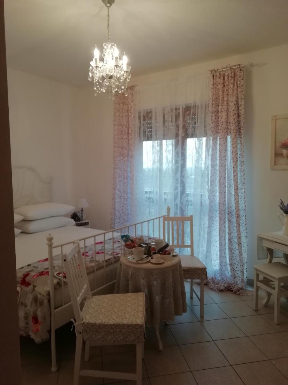 Beti House Heart'S And Roses Rooms 폰테 갈레리아 객실 사진